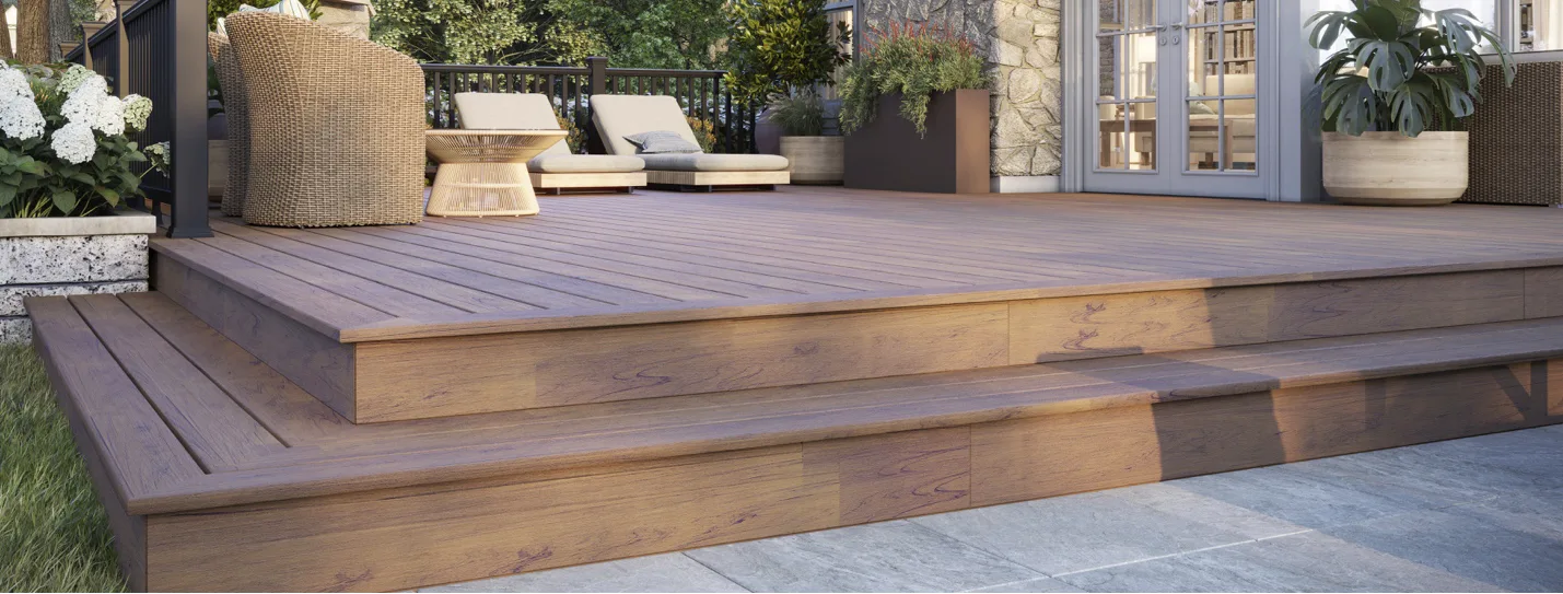 From Classic to Composite: Choosing the Right Decking and Finishes with Williams
