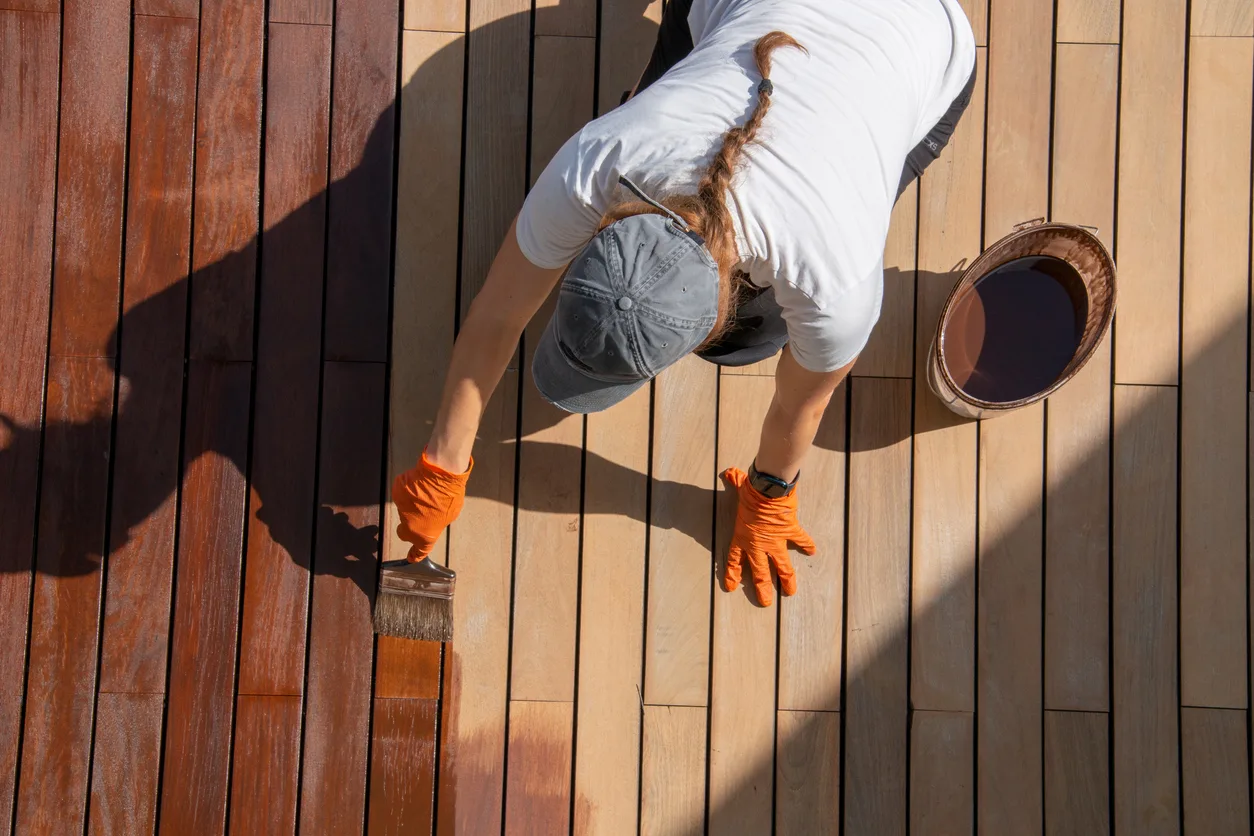 Decking Decisions Made Easy: Choose the Right Materials with Williams